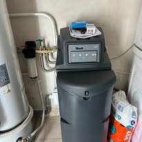 Vente et installation d’adoucisseurs d’eau à faible consommation pour une eau plus pure à Digne et Gap